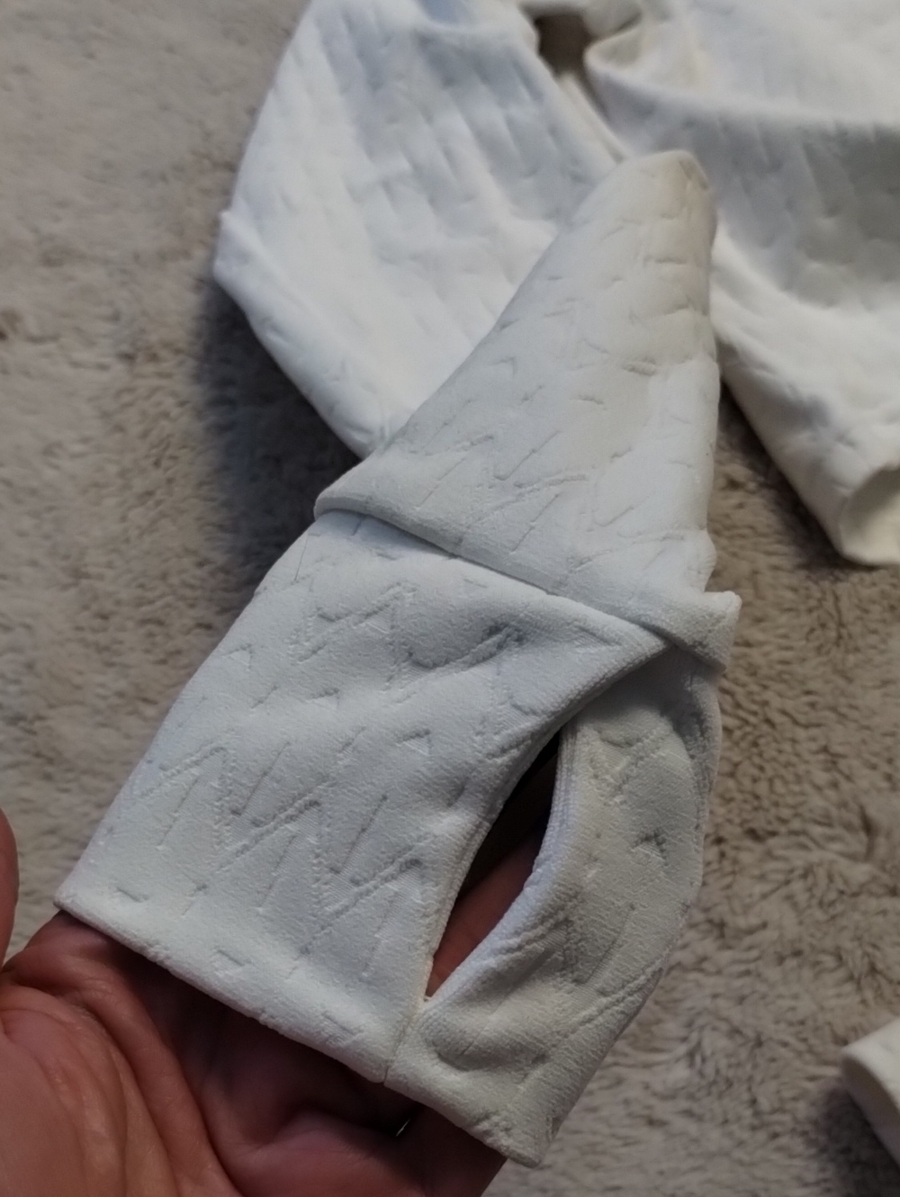 Buff Bunny Cropped Jacket - Picture 4 of 5